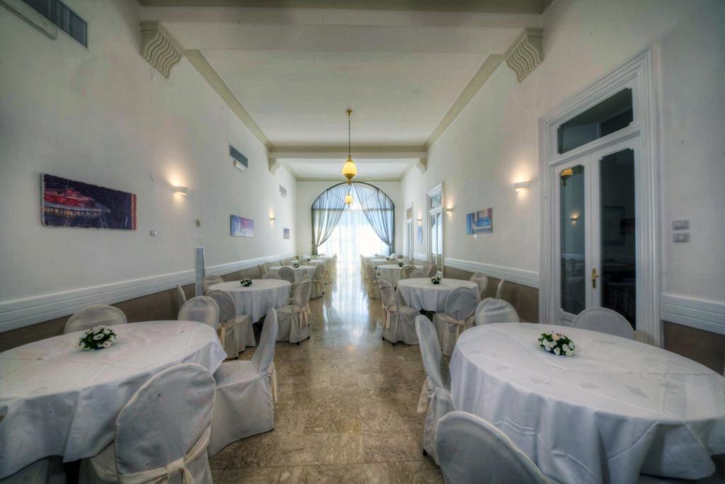 Hotel Vittoria Pompeya Exterior foto