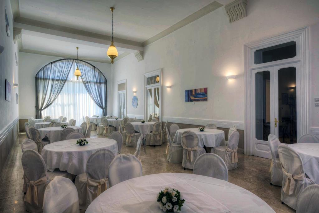 Hotel Vittoria Pompeya Exterior foto
